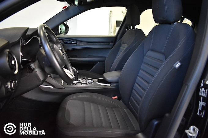 ALFA ROMEO Stelvio 2.2 Turbodiesel 160 CV AT8 RWD Business